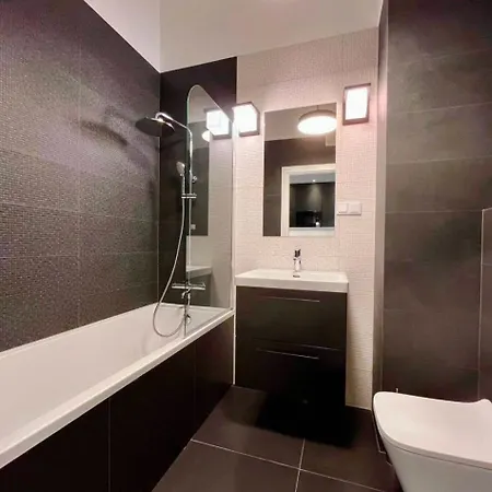 Makl Apartment